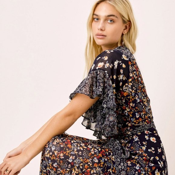 Love Stitch Priscilla Floral Wrap Dress - Picture 4 of 8